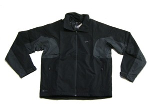 Nike Golf Storm-Fit Light Herren Regenjacke, Schwarz / Grau, Größe S